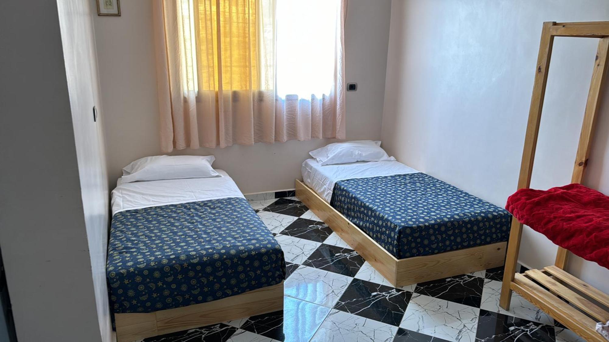 Soraya Guest House Surf Camp & Restaurant 依索安 外观 照片