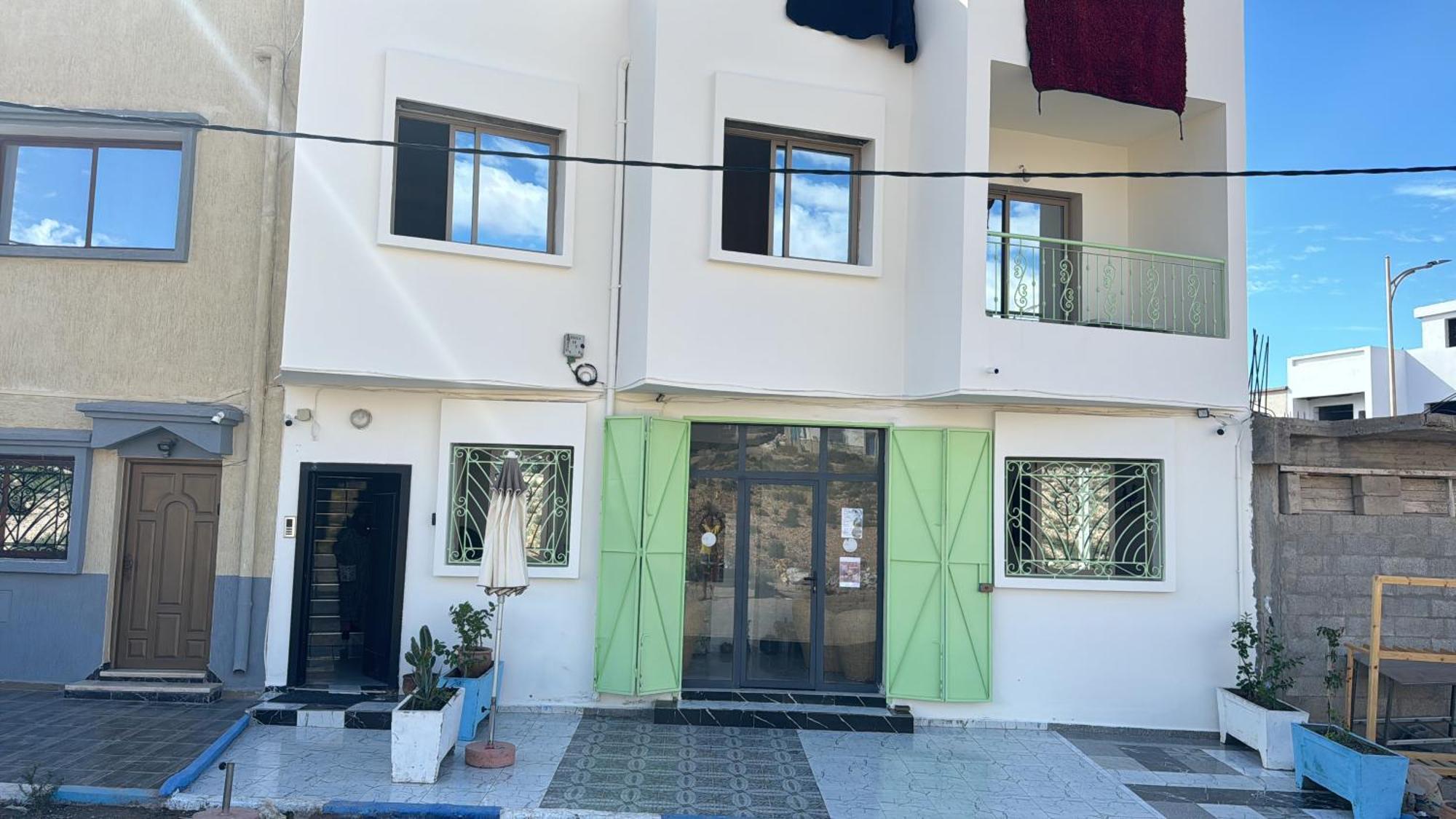 Soraya Guest House Surf Camp & Restaurant 依索安 外观 照片